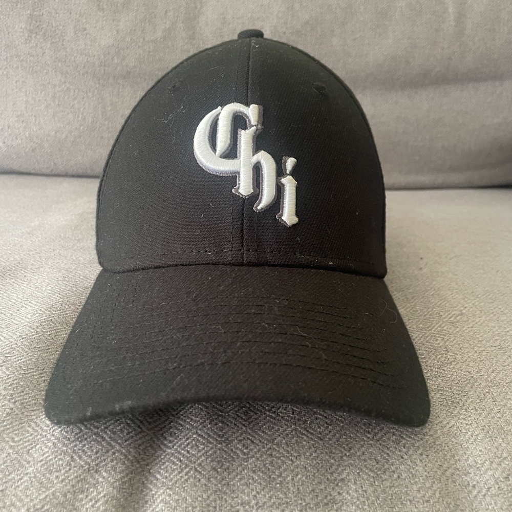 Black 'Chi' Embroidered Cap- south side